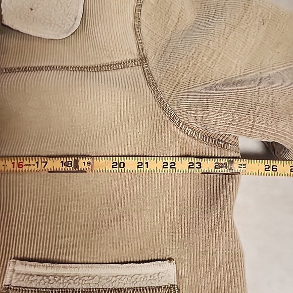 VTG Woolrich Women's XL Corduroy Sherpa Collar Jacket Button Front Pockets - Picture 6 of 10